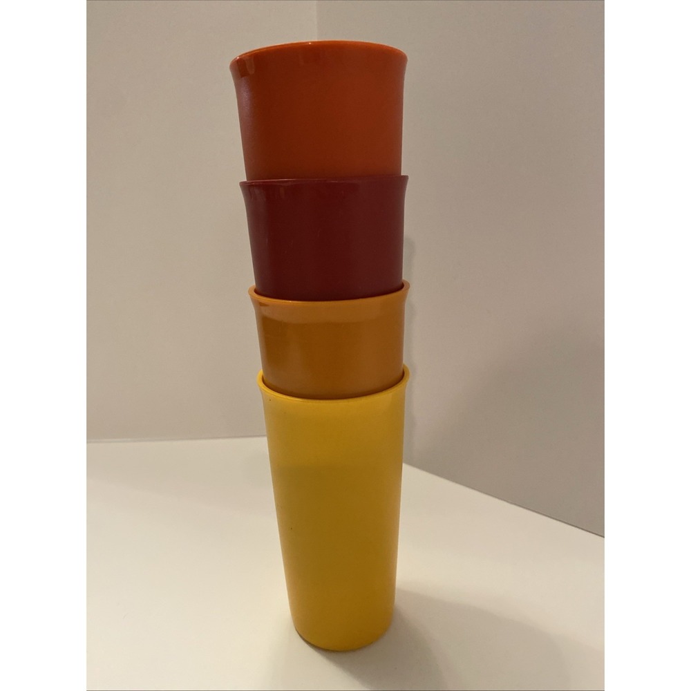 Lot of 4 Vintage Tupperware Tumbler Cups Made in USA Fall Harvest Colors (116)